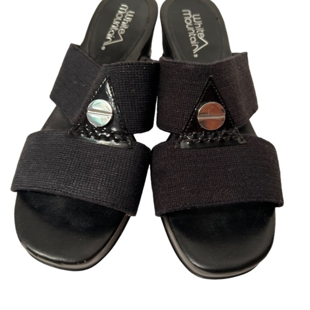 White Mountain Black stretch Band Platform Shoes Size 6M